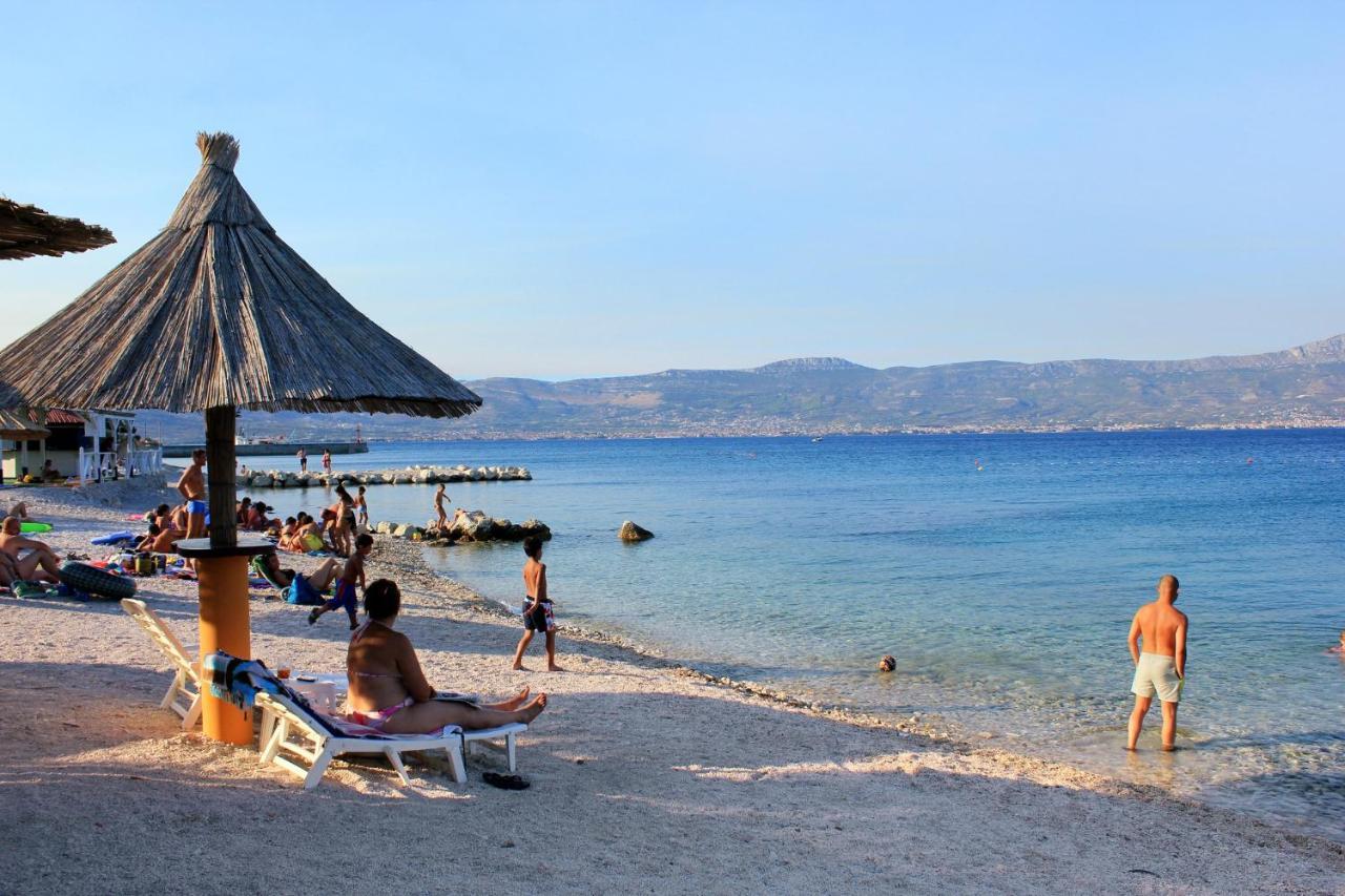 Apartments By The Sea Slatine, Ciovo - 11047 Extérieur photo