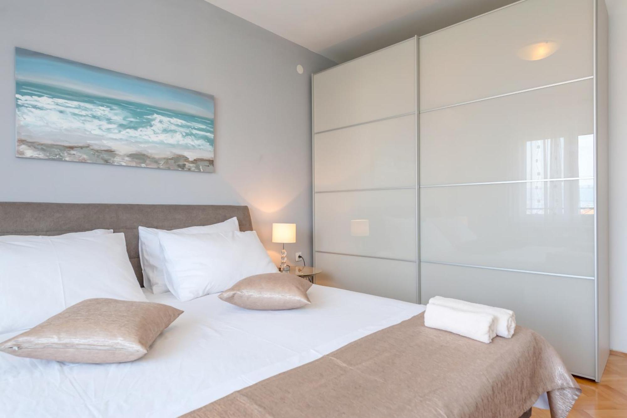 Apartments By The Sea Slatine, Ciovo - 11047 Chambre photo
